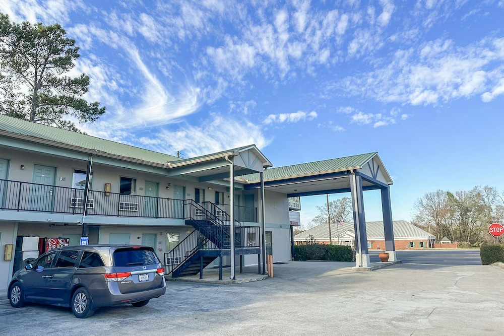 Garden Inn & Suites Georgia - featured photo