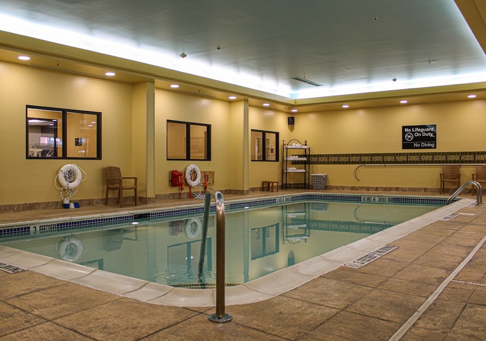 Hampton Inn Schenectady Downtown - photo 27