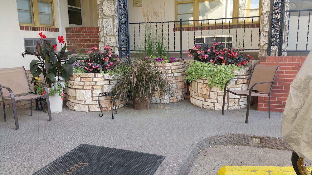 Siesta Motel - photo 11