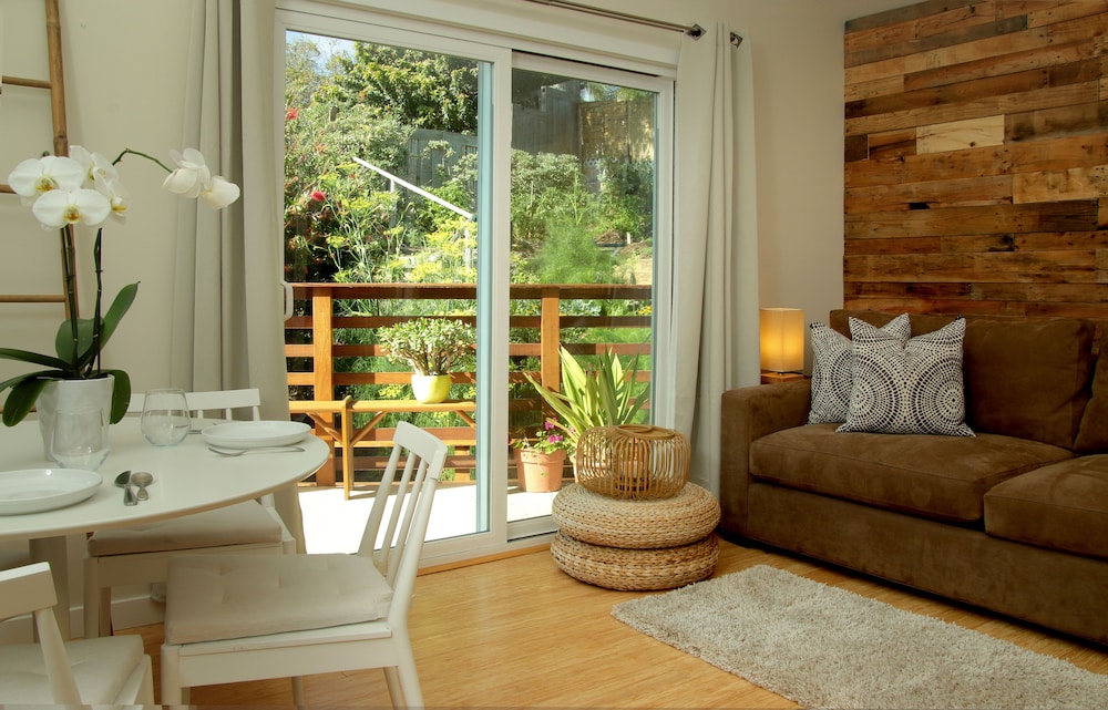 Inn at Moonlight Beach - photo 47