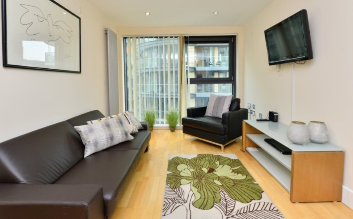41 Millharbour by Crown Lawn — 4-Star Luxury Hotel in London, United Kingdom