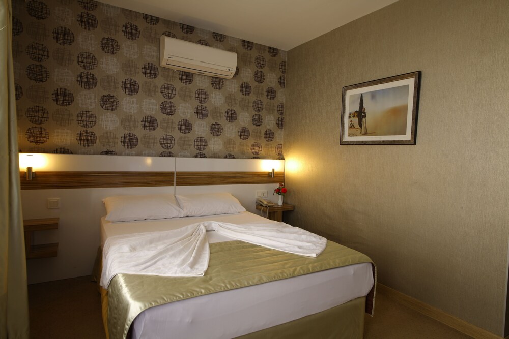 Acem Hotel — Ayvalik — photo 2