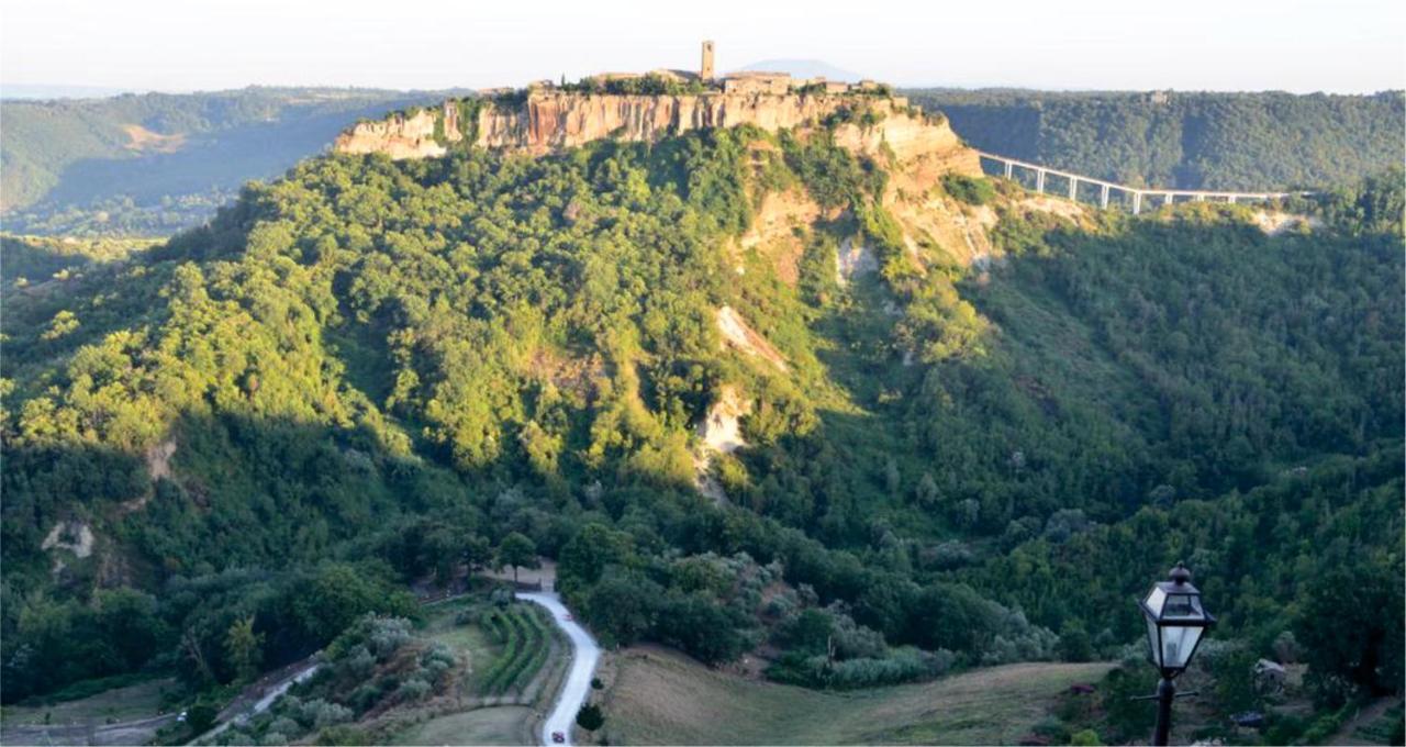 Le Calanque la Terrazza Su Civita in Lubriano, Italy