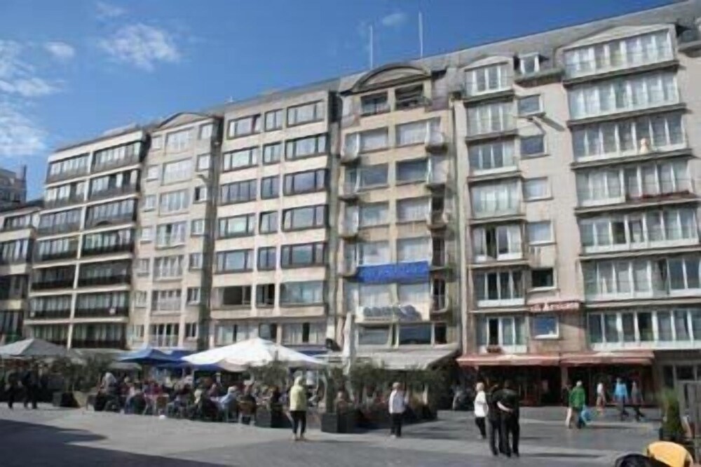 Hotel Ambassadeur — hotel in Ostend