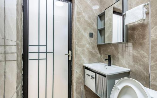 Padmore Residences B1502