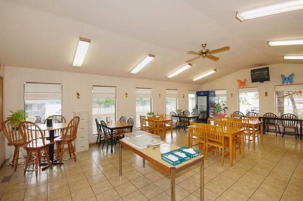 Oakhill Inn Tahlequah - photo 22