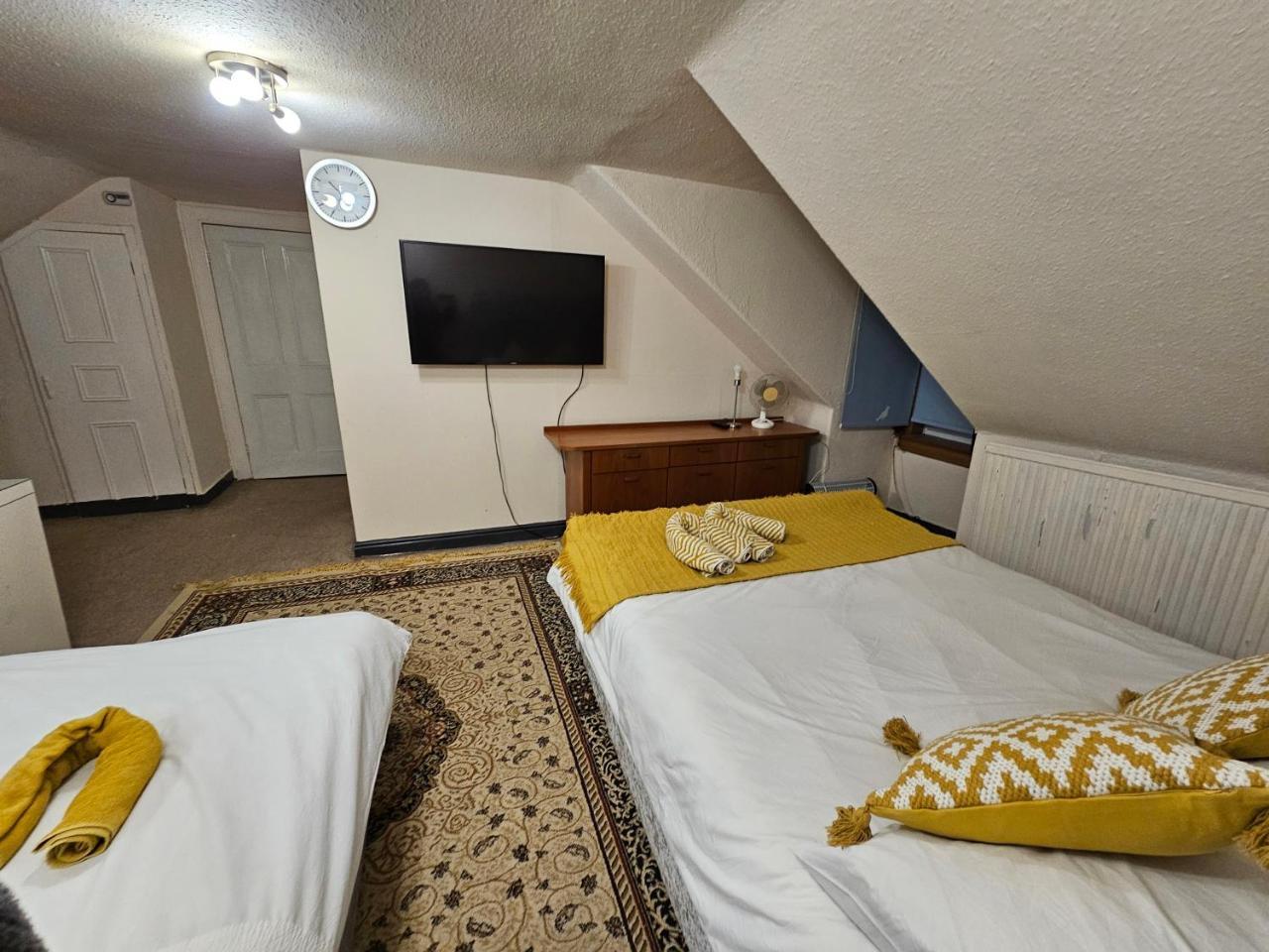 89 Clerk Street - last minute hotel in Loanhead