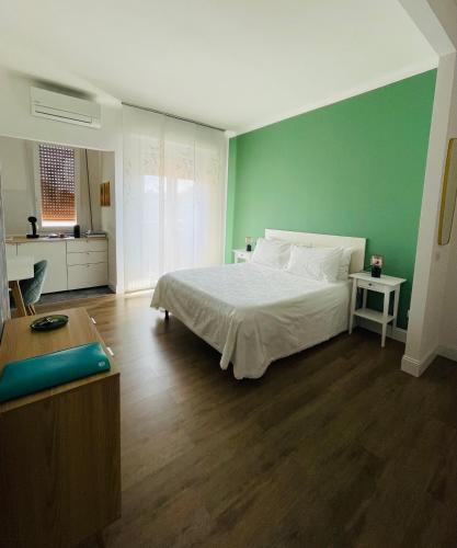 Appartamento Città Studi M4 Milano — 4-Star Luxury Hotel in Milan, Italy
