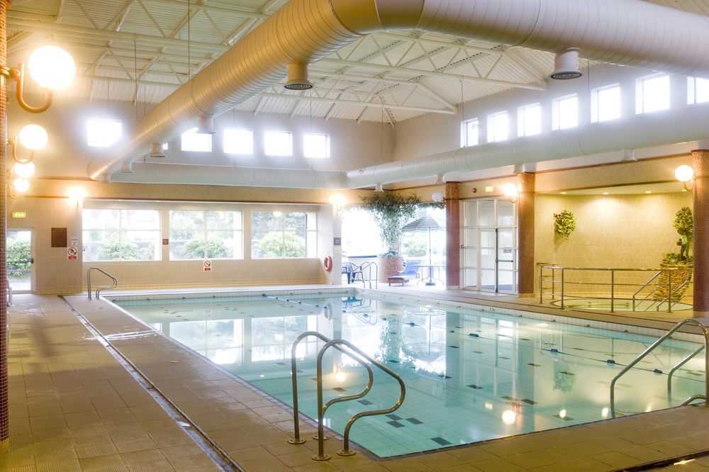 Greenhills Hotel — hotel in Luimneach