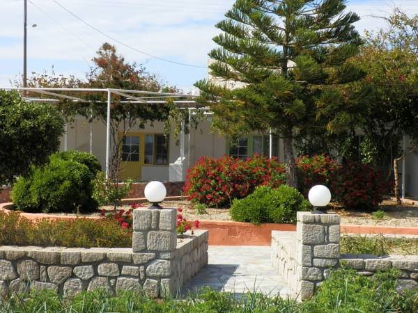 Parasporos Village in Adamas, Greece