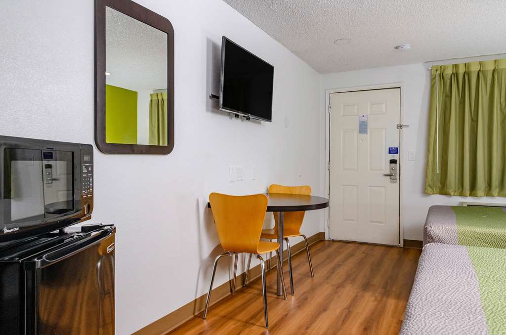 Motel 6 Fresno CA Yosemite Hwy - photo 9