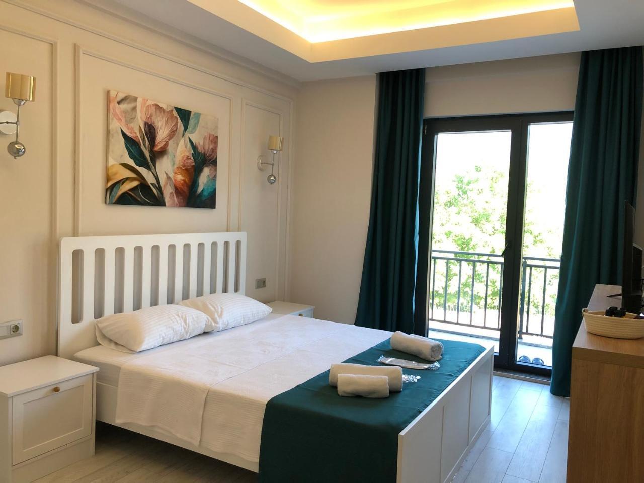 GateMaşukiye in Unknown City, Turkey