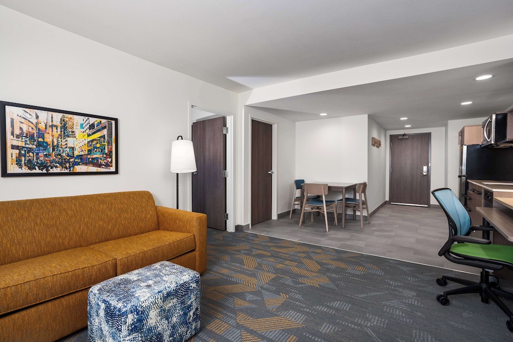 Home2 Suites by Hilton Indianapolis North at Intech Park - photo 15