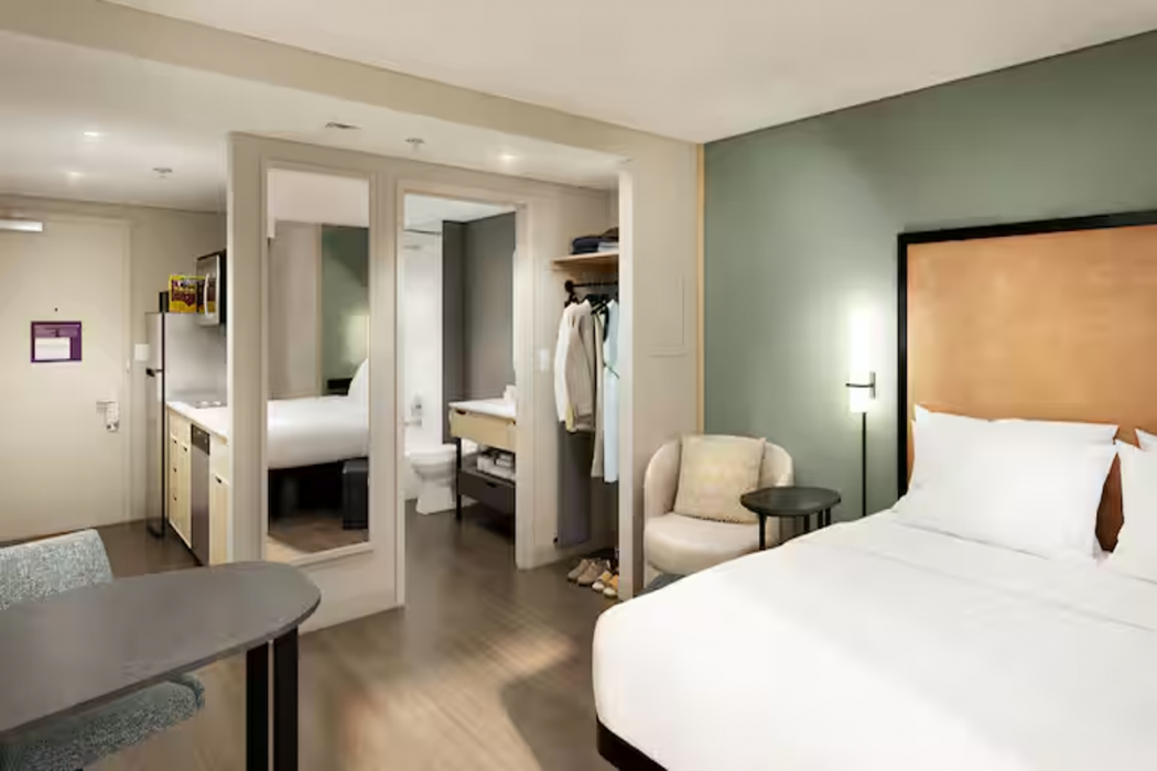 LivSmart Studios by Hilton Kokomo - photo 8