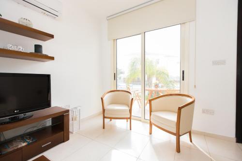 Pernera Holiday Villa 588