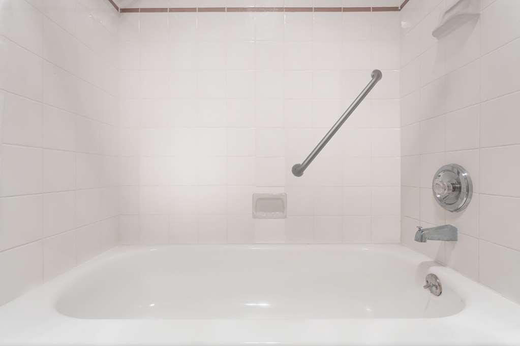 Days Inn & Suites by Wyndham Kanab - photo 6