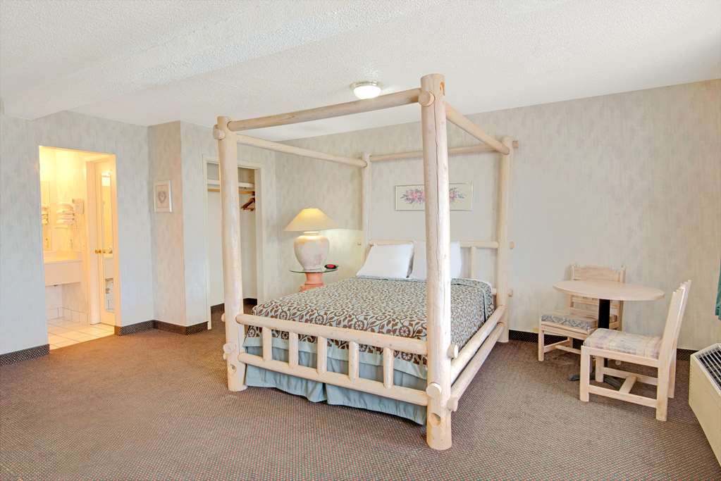 Days Inn by Wyndham Albuquerque City Center - photo 8