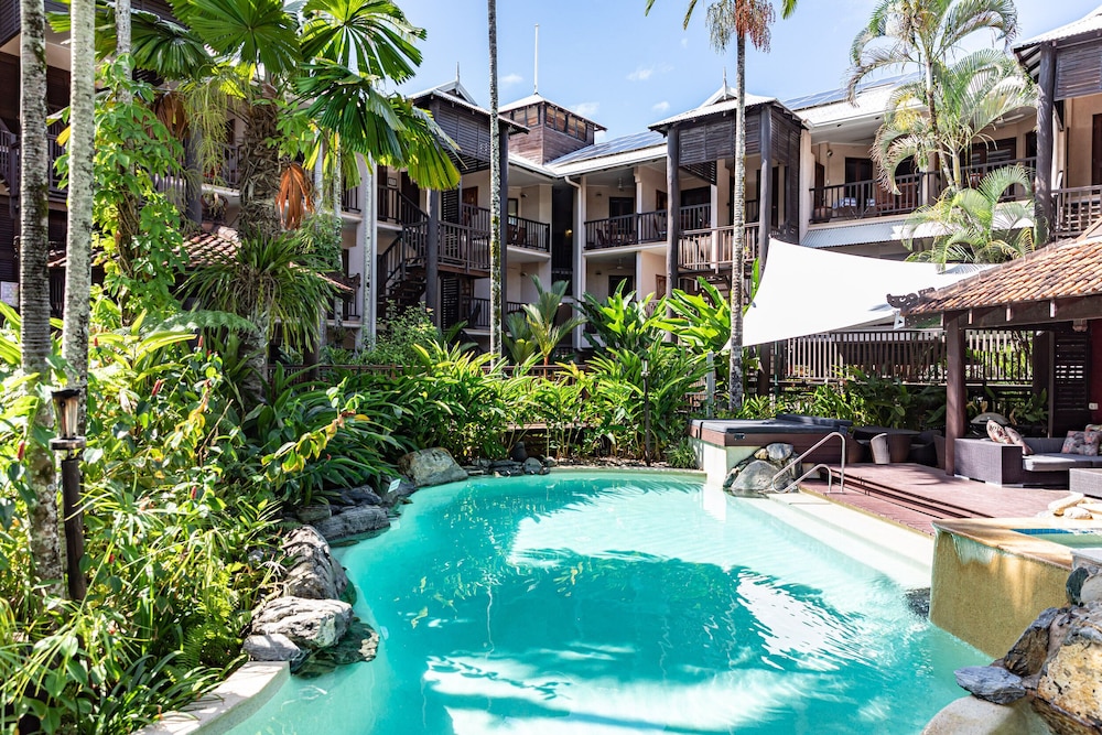 Hibiscus Resort Spa Official Onsite Reception Check In — Port Douglas