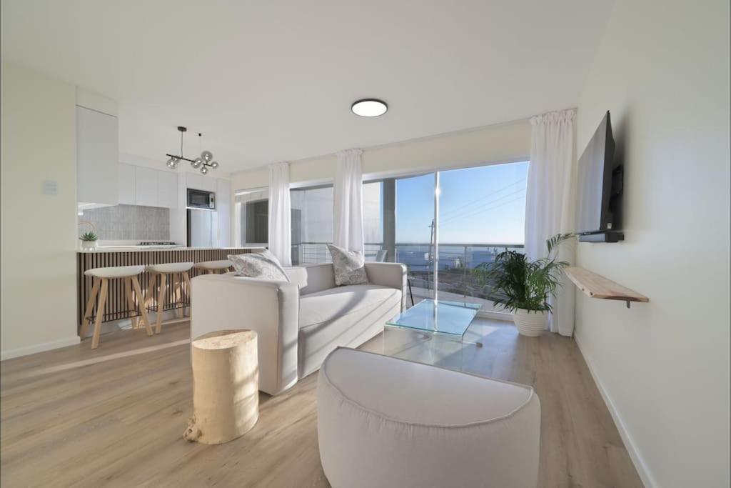 The Lighthouse Sea View Apartment — 4-Star Luxury Hotel in Cape Town, South Africa