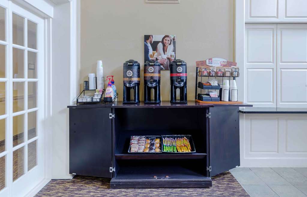 Extended Stay America Suites Fayetteville Fort Bragg - photo 7