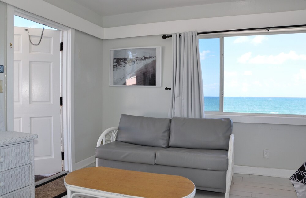 Coral Tides Resort - photo 73