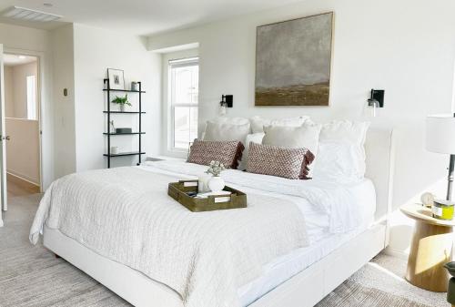 Claremont Colleges And Ontairo Mills Single Villa stay more 30 nights — 4-Star Luxury Hotel in Upland, United States