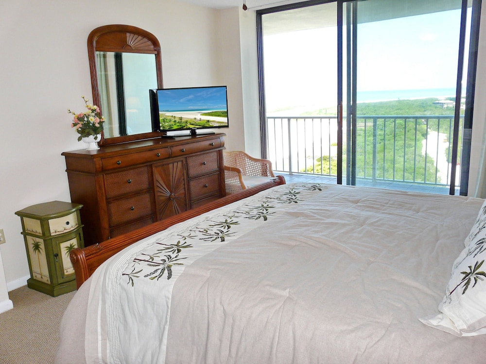 South Seas Tower 4 1510 - photo 3