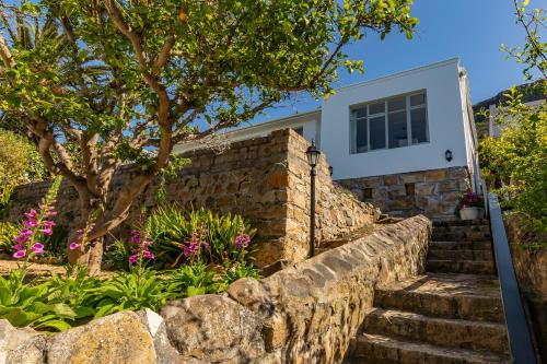 Davley House St James Kalk Bay