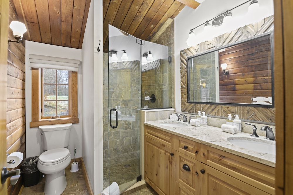 Brook Bound Inn - photo 90