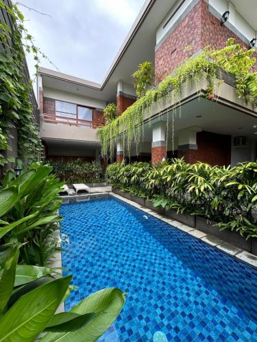 Sekuta 36 - carbon neutral hotel in Unknown City