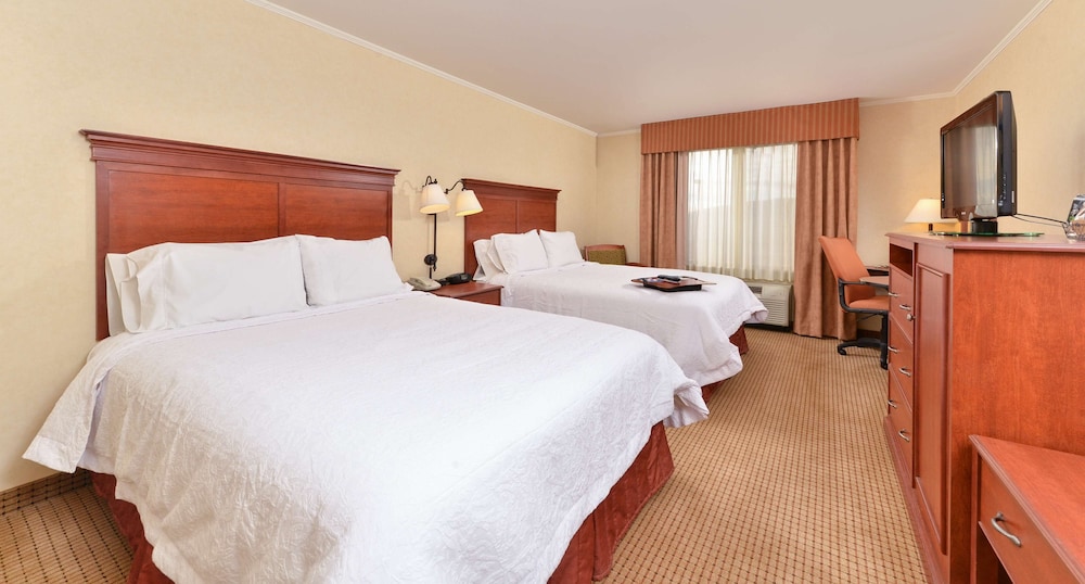 Hampton Inn Rock Springs - photo 20