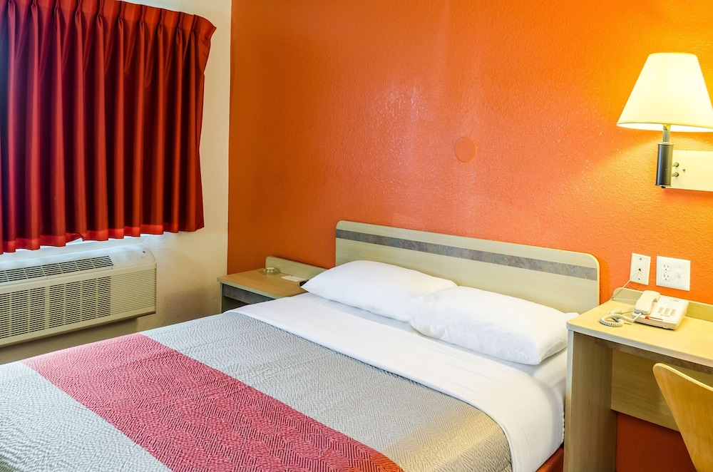 North Charleston Lodge - featured photo