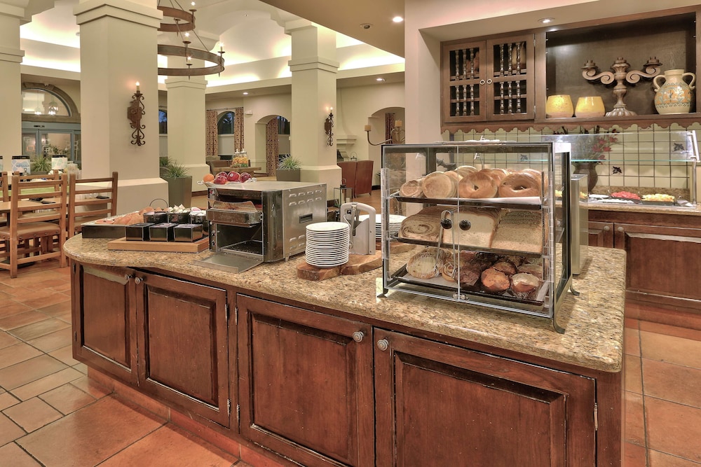 Hilton Garden Inn Las Cruces - photo 39