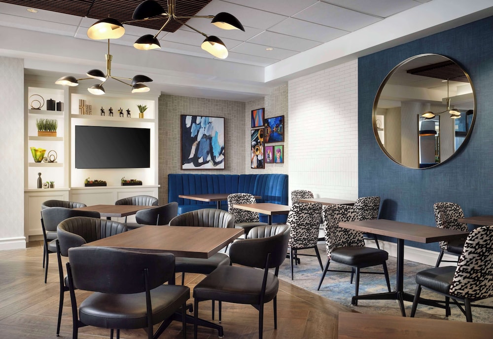 Hilton New Orleans Airport - photo 31