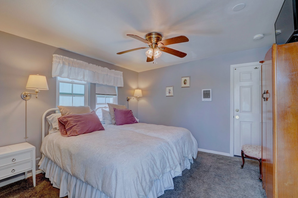 Pelican Cove Inn - photo 17
