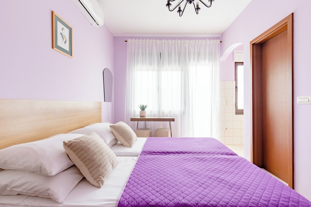 Mala Mara — hotel near Split Saint Jerome Airport