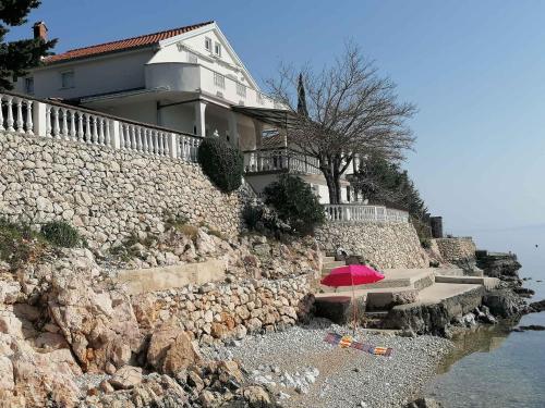 One Bedroom Apartment in Baric Draga II — 4-Star Luxury Hotel in Karlobag, Croatia