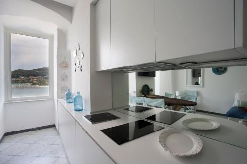 Vongola — 4-Star Luxury Hotel in Portovenere, Italy