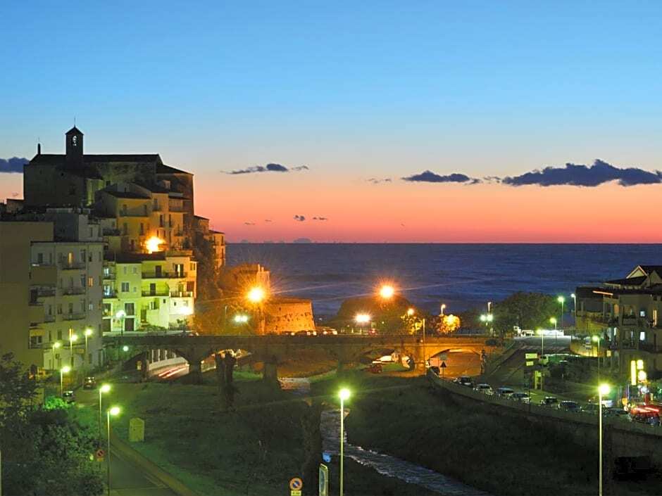 Villa dei Mercanti — 4-Star Luxury Hotel in Diamante, Italy