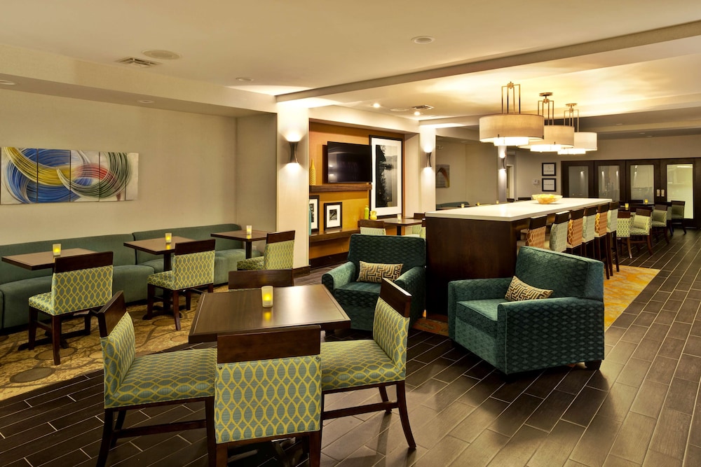 Hampton Inn Niagara Falls Blvd - photo 3