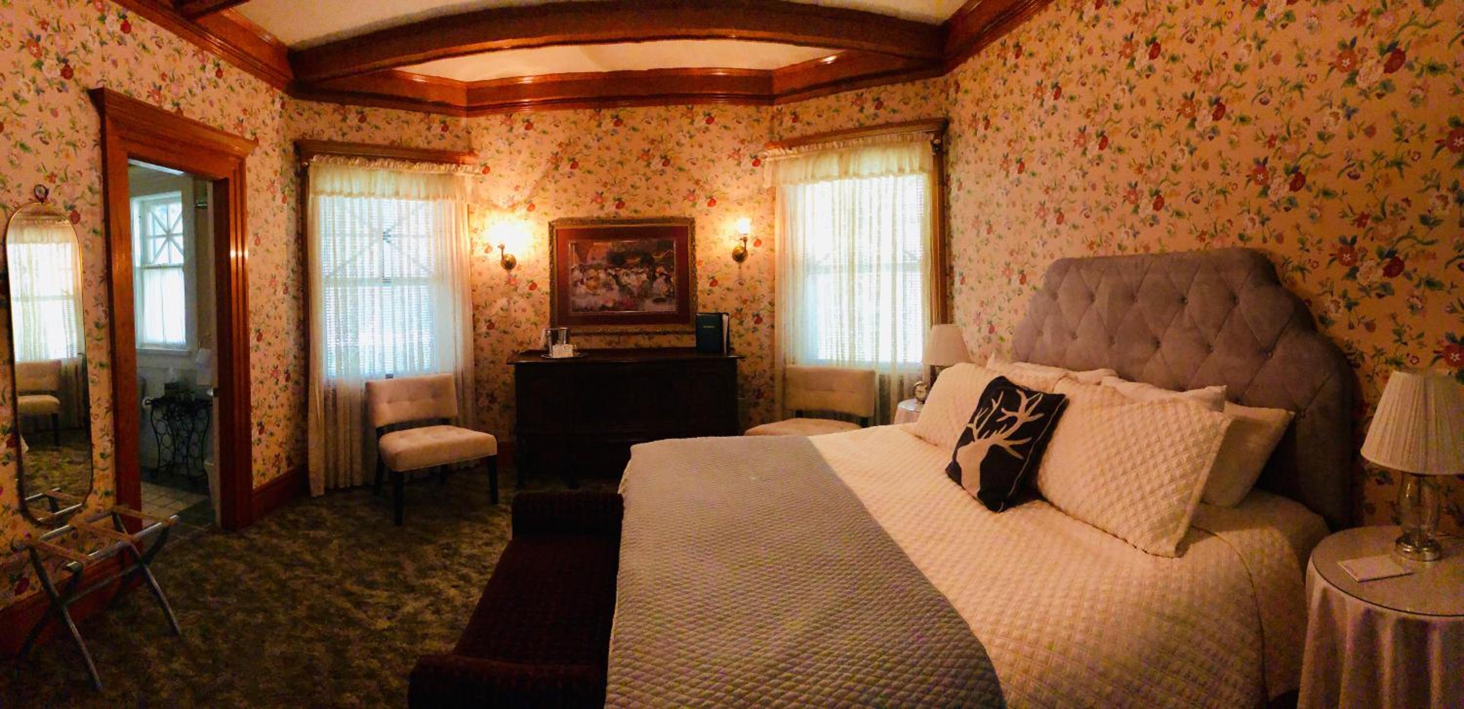 McCloud Hotel - photo 23