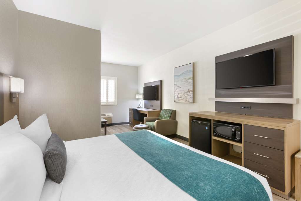 Best Western Plus Safford - photo 25