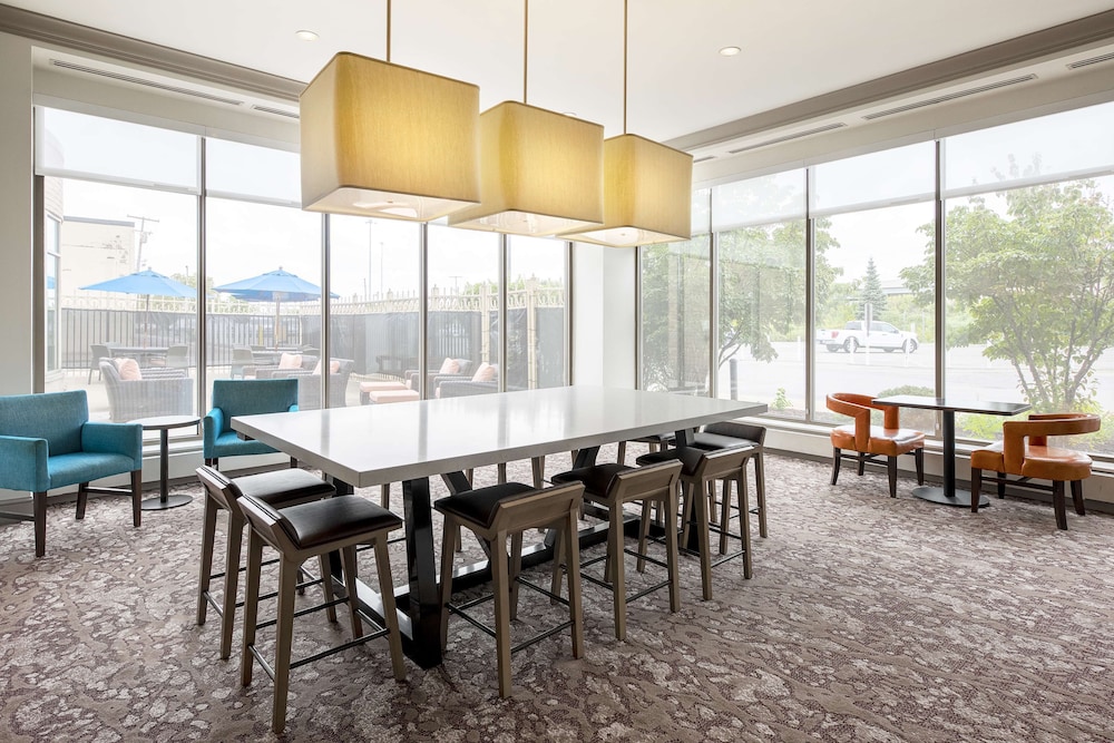 Hilton Garden Inn Cleveland Downtown - photo 3