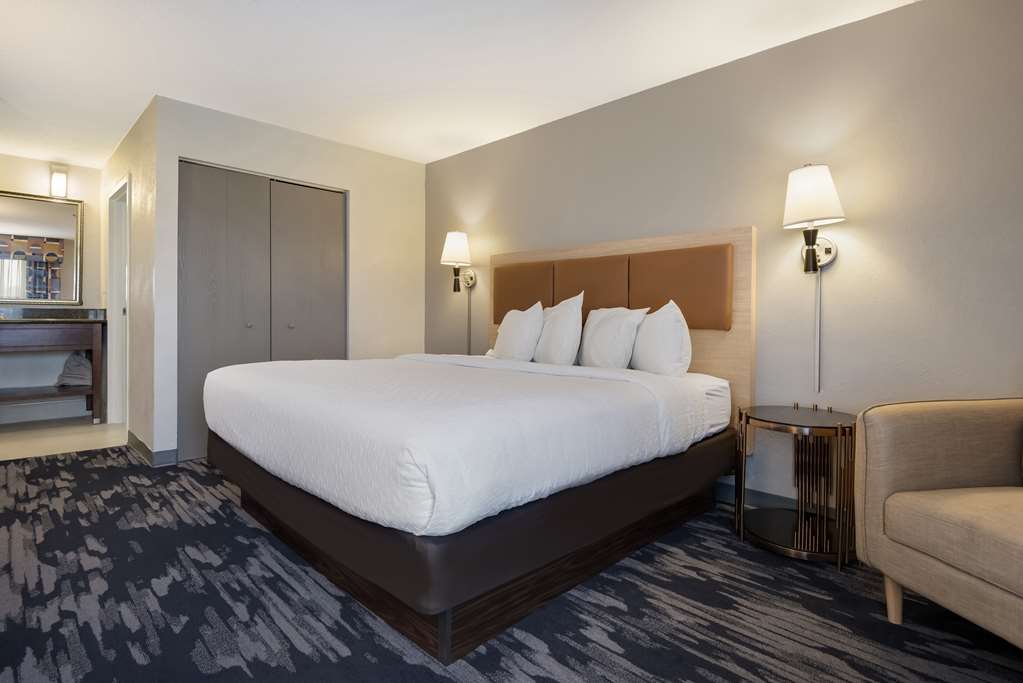 Best Western Batesville - photo 21