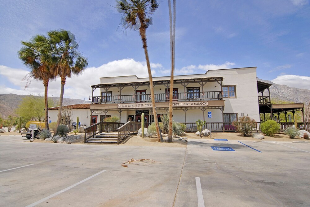Palm Canyon Hotel & RV Resort - photo 84