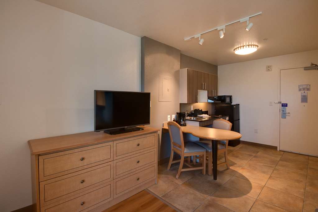 Studio 6 Brownsville TX - photo 18