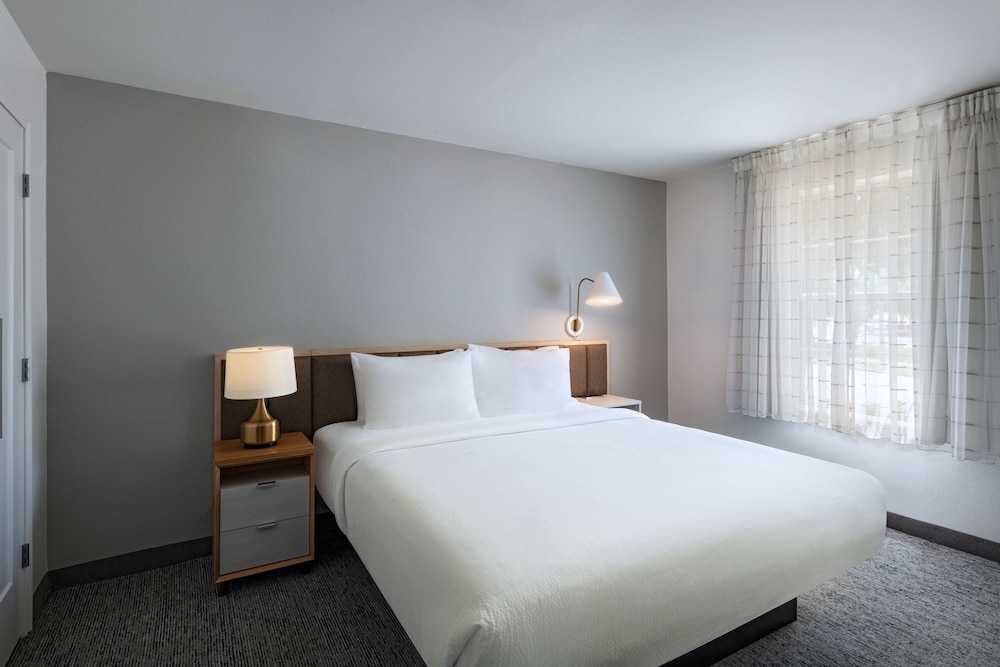 TownePlace Suites by Marriott College Station - photo 6