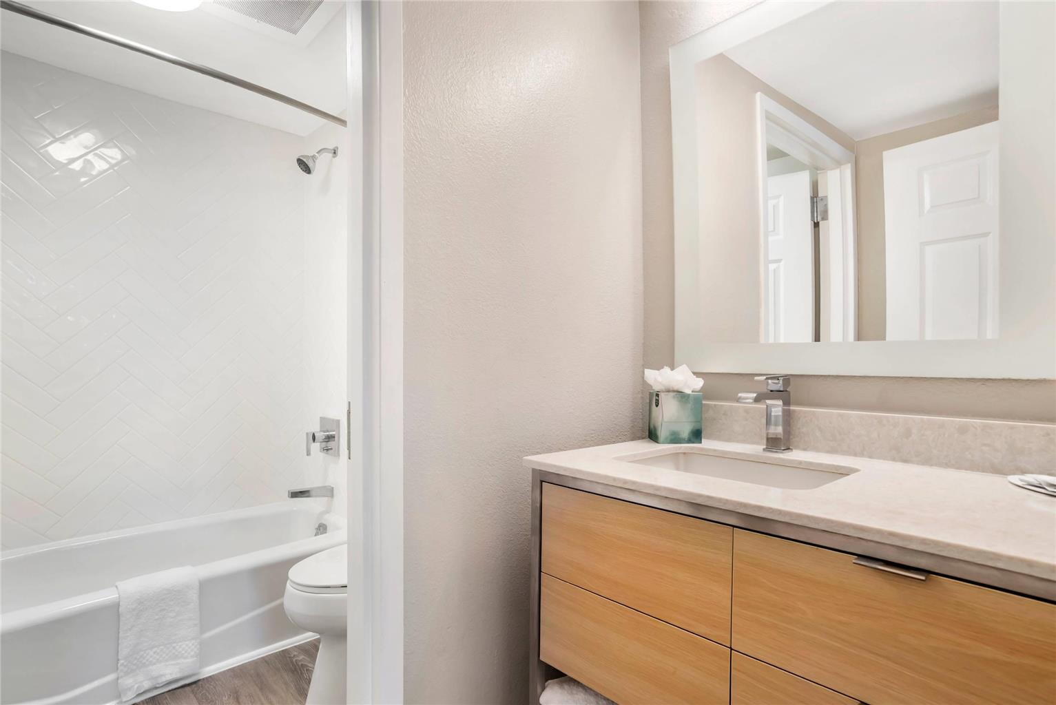 Alluxsuites at 1876 an Ascend Collection Hotel - photo 21