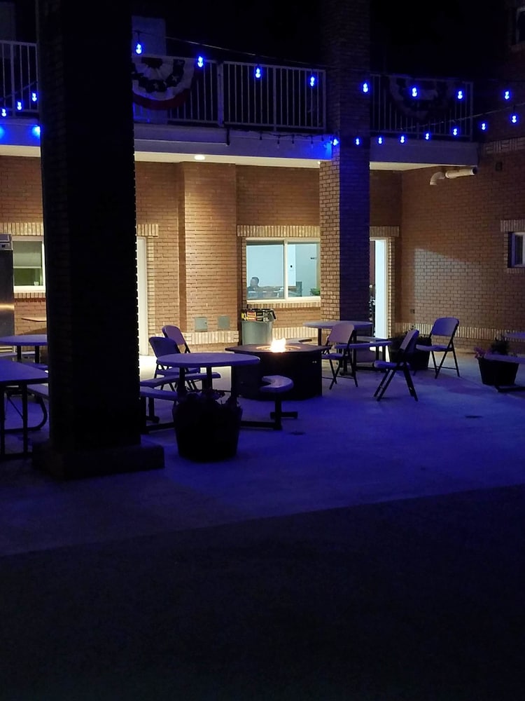 Zion's Most Wanted Hotel - photo 63