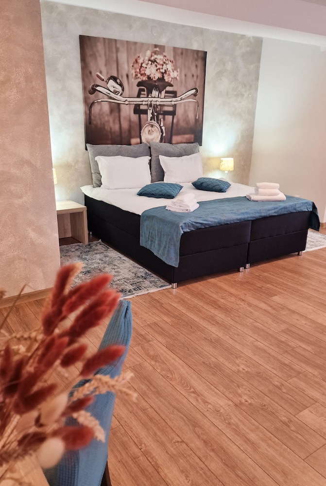 Santa Fe — 4-Star Luxury Hotel in Suceava, Romania